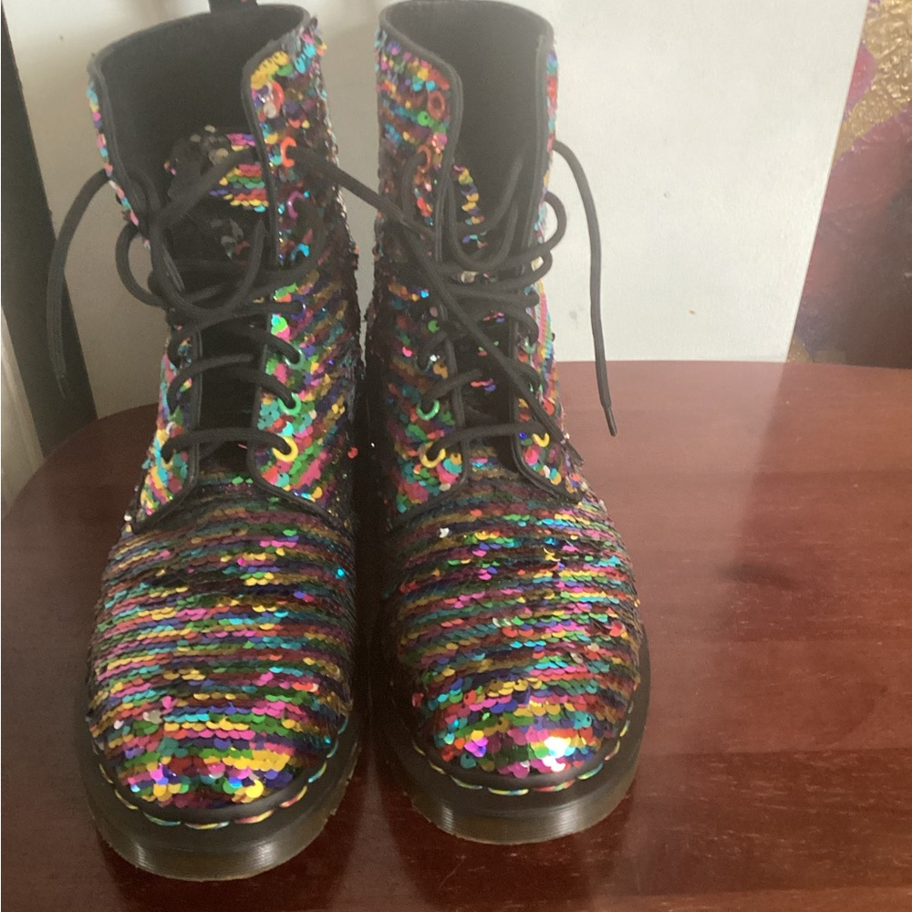 Dr Martens 1460 Farrah Glitter Bootie - Picture 2 of 5